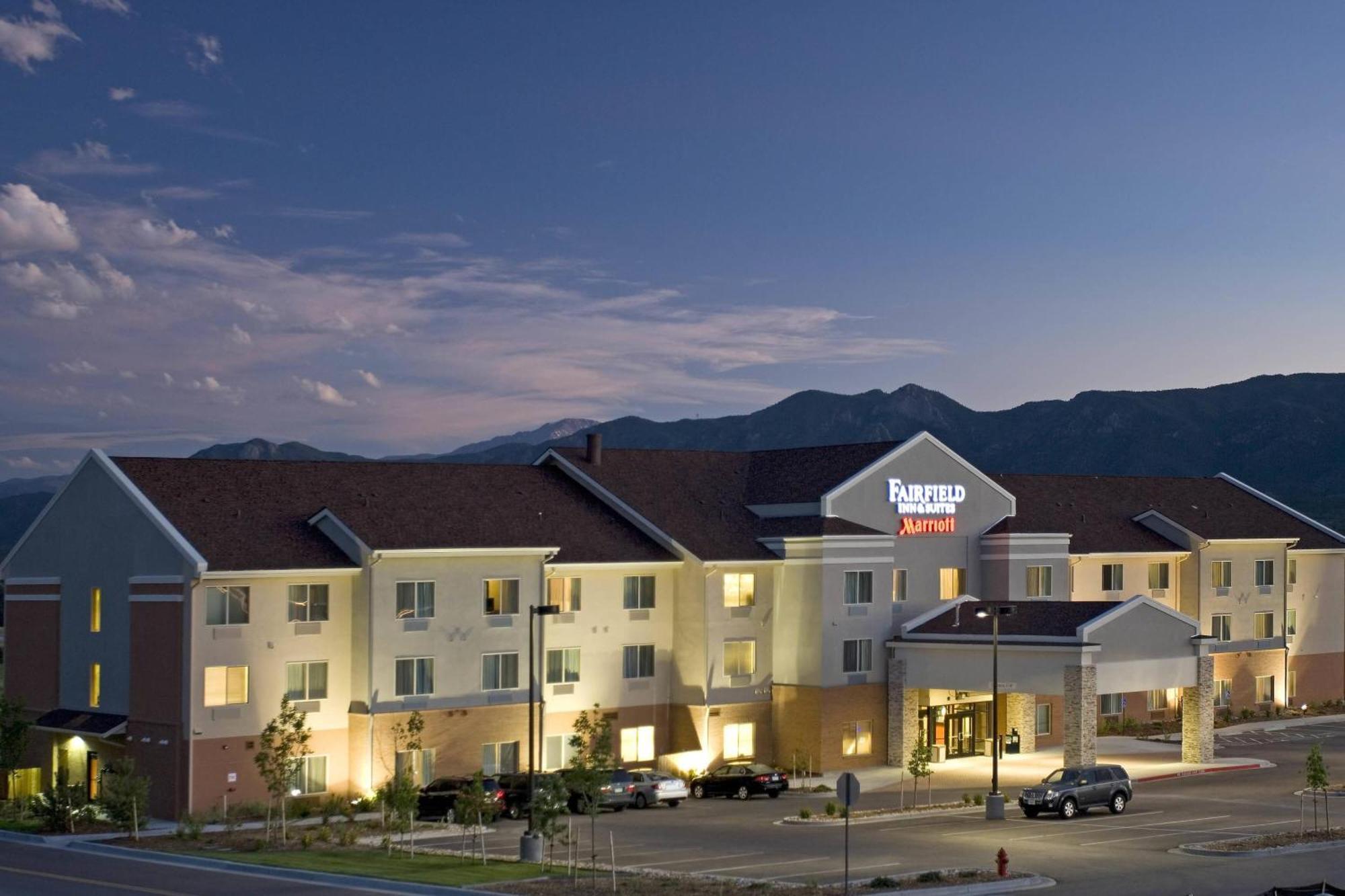 Fairfield Inn And Suites By Marriott Colorado Springs North Air Force Academy Gleneagle Ngoại thất bức ảnh